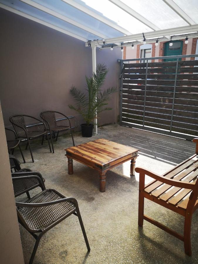La Cahute, Appartement T2 Avec Jardin Ou Appartement Familial T6 몽토방 외부 사진