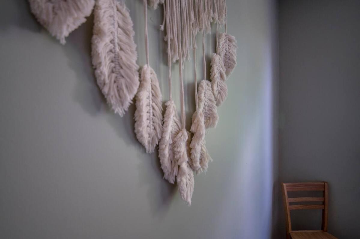 La Cahute, Appartement T2 Avec Jardin Ou Appartement Familial T6 몽토방 외부 사진