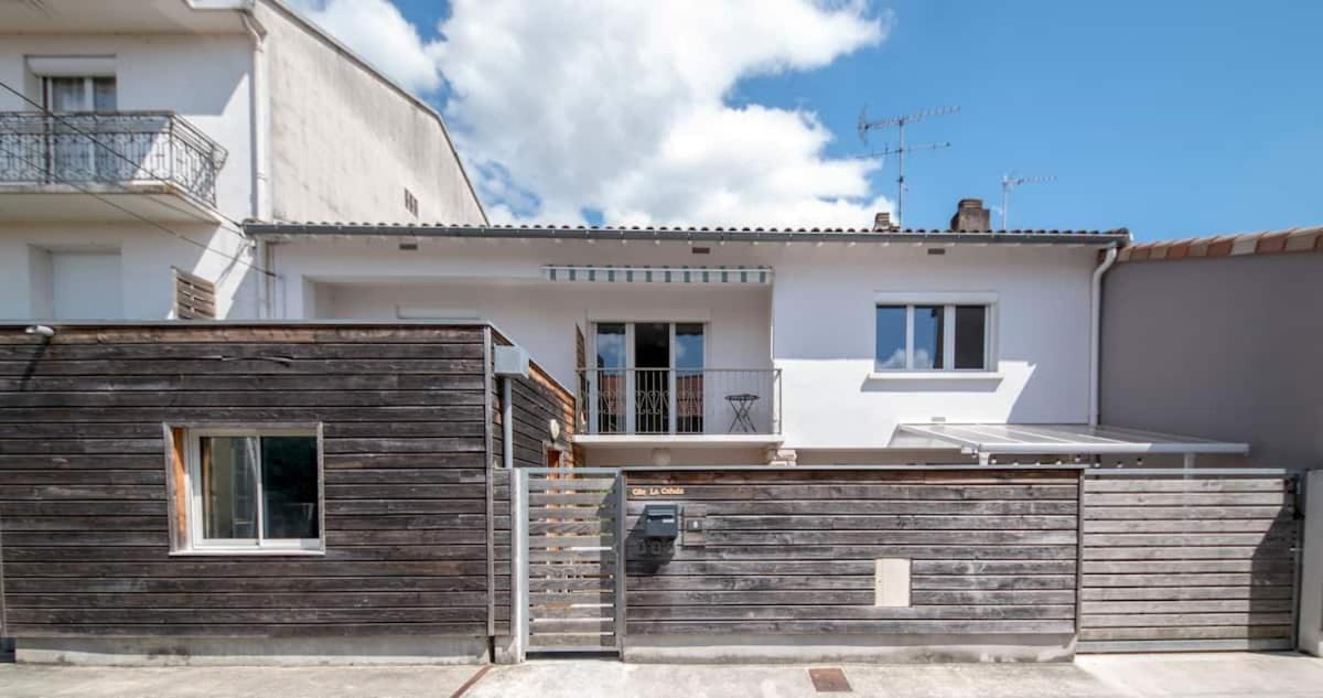 La Cahute, Appartement T2 Avec Jardin Ou Appartement Familial T6 몽토방 외부 사진